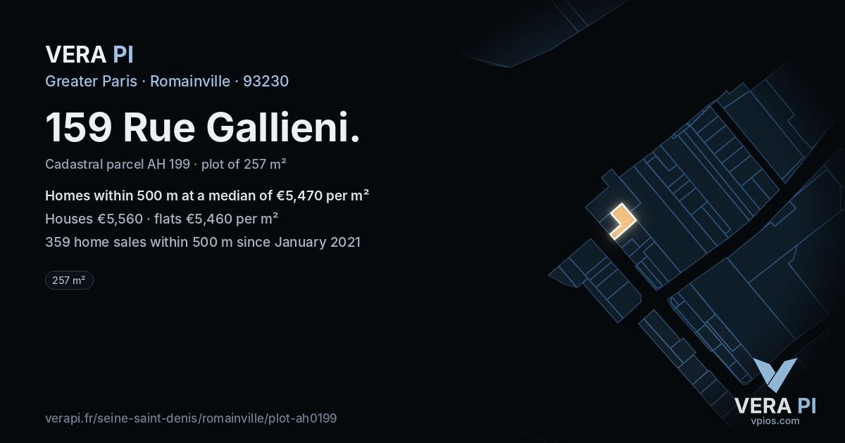 159 Rue Gallieni, Romainville at night – the plot lit, the parcels around coloured by the prices near them