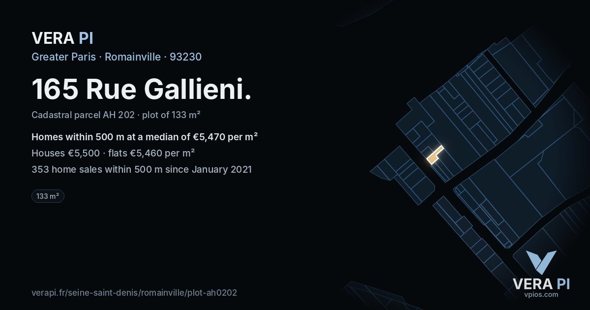 165 Rue Gallieni, Romainville at night – the plot lit, the parcels around coloured by the prices near them