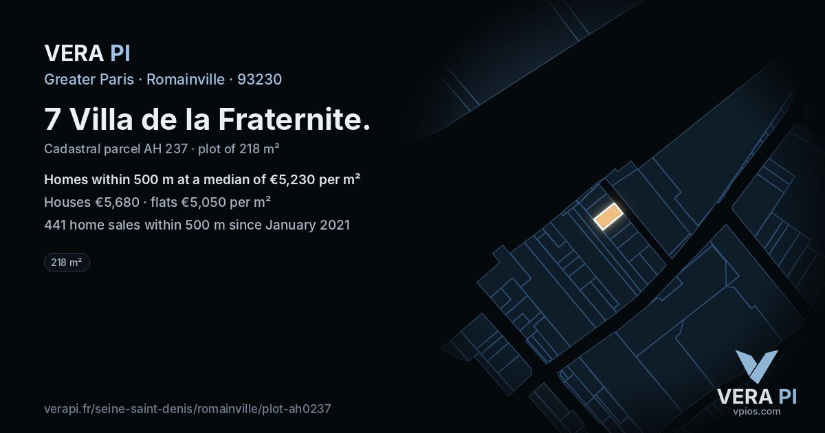 7 Villa de la Fraternite, Romainville at night – the plot lit, the parcels around coloured by the prices near them
