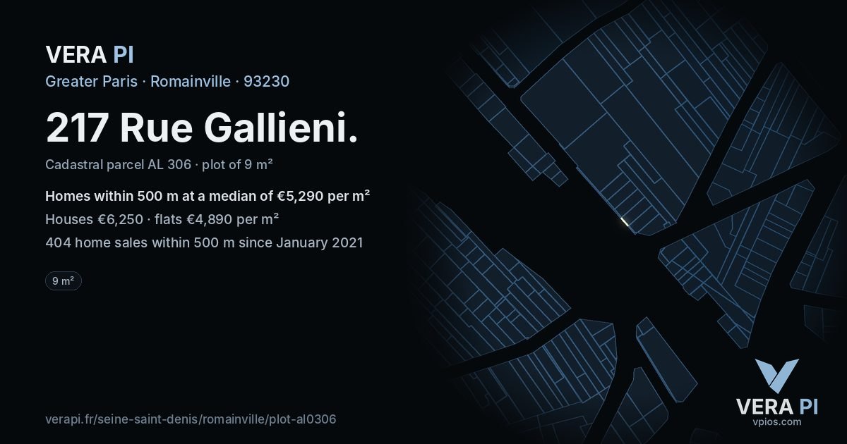 217 Rue Gallieni, Romainville at night – the plot lit, the parcels around coloured by the prices near them