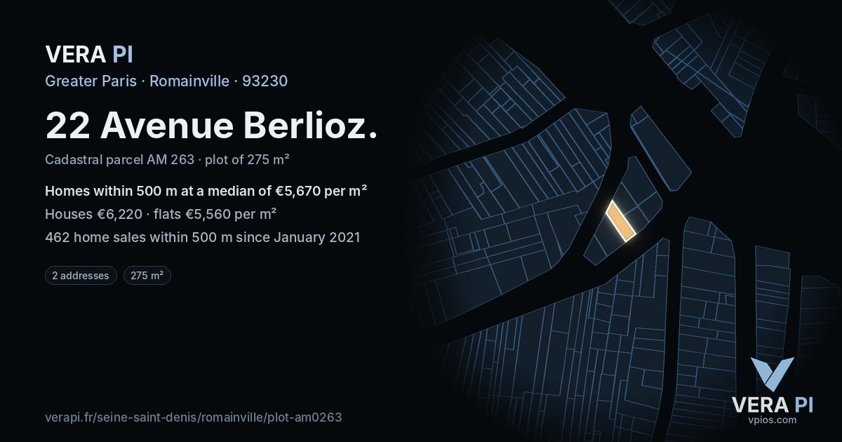 22 Avenue Berlioz, Romainville at night – the plot lit, the parcels around coloured by the prices near them