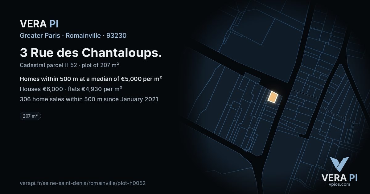 3 Rue des Chantaloups, Romainville at night – the plot lit, the parcels around coloured by the prices near them