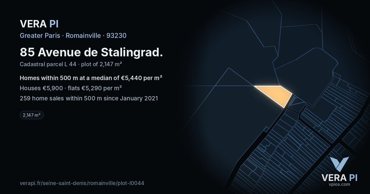 85 Avenue de Stalingrad, Romainville at night – the plot lit, the parcels around coloured by the prices near them