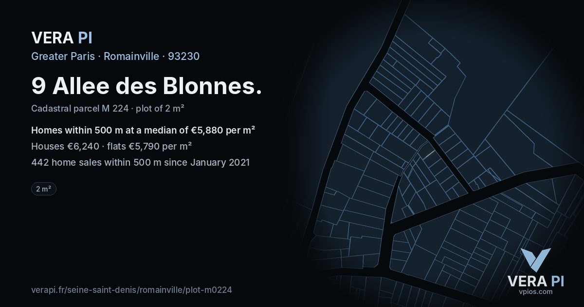 9 Allee des Blonnes, Romainville at night – the plot lit, the parcels around coloured by the prices near them