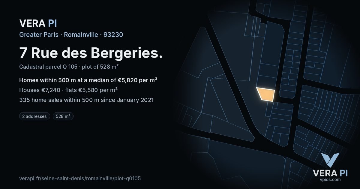 7 Rue des Bergeries, Romainville at night – the plot lit, the parcels around coloured by the prices near them
