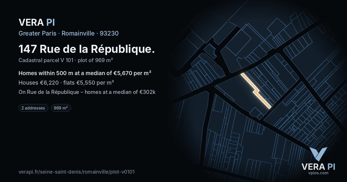 147 Rue de la République, Romainville at night – the plot lit, the parcels around coloured by the prices near them