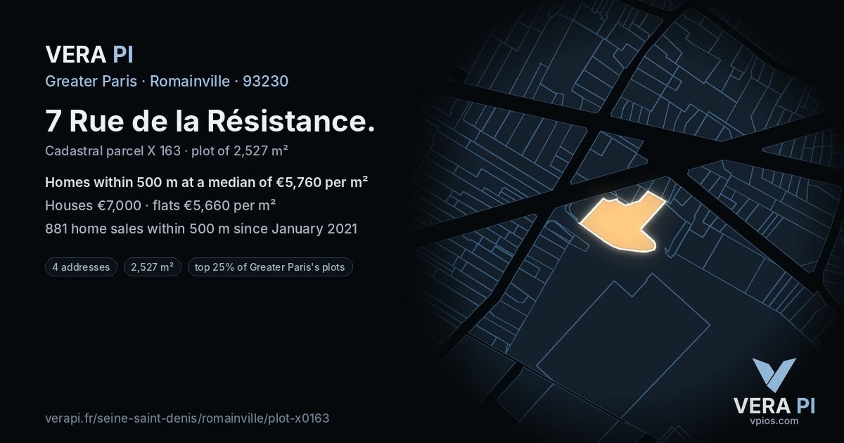 7 Rue de la Résistance, Romainville at night – the plot lit, the parcels around coloured by the prices near them