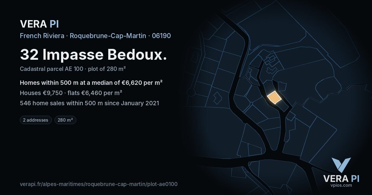 32 Impasse Bedoux, Roquebrune-Cap-Martin at night – the plot lit, the parcels around coloured by the prices near them