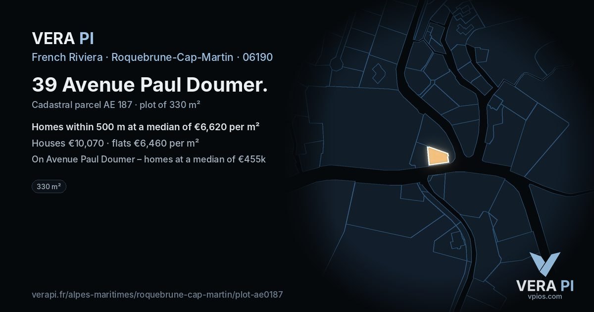 39 Avenue Paul Doumer, Roquebrune-Cap-Martin at night – the plot lit, the parcels around coloured by the prices near them