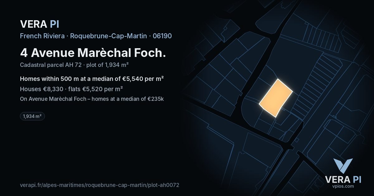 4 Avenue Marèchal Foch, Roquebrune-Cap-Martin at night – the plot lit, the parcels around coloured by the prices near them