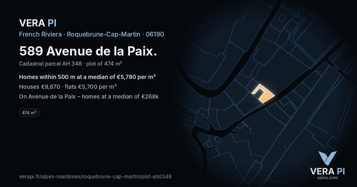 589 Avenue de la Paix, Roquebrune-Cap-Martin at night – the plot lit, the parcels around coloured by the prices near them