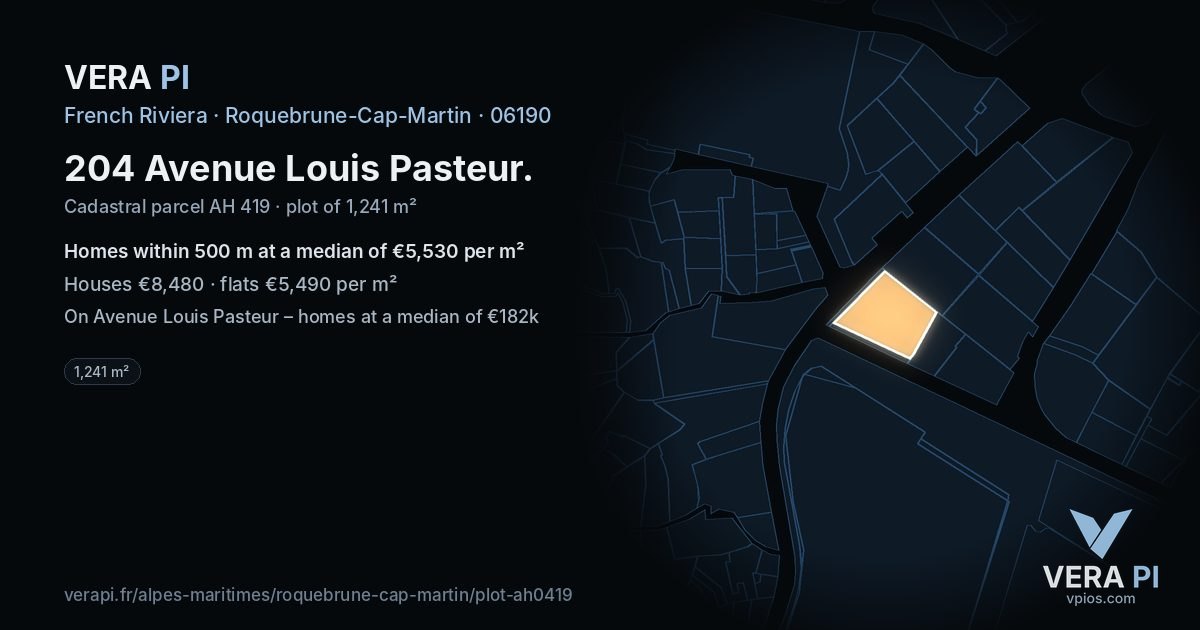 204 Avenue Louis Pasteur, Roquebrune-Cap-Martin at night – the plot lit, the parcels around coloured by the prices near them
