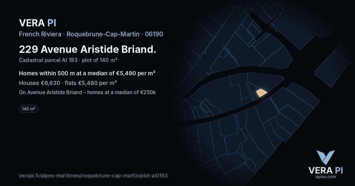 229 Avenue Aristide Briand, Roquebrune-Cap-Martin at night – the plot lit, the parcels around coloured by the prices near them