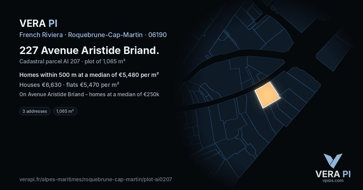 227 Avenue Aristide Briand, Roquebrune-Cap-Martin at night – the plot lit, the parcels around coloured by the prices near them