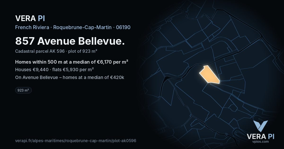 857 Avenue Bellevue, Roquebrune-Cap-Martin at night – the plot lit, the parcels around coloured by the prices near them