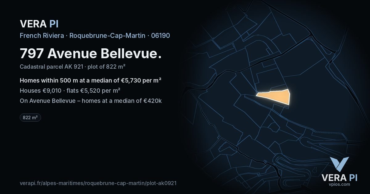 797 Avenue Bellevue, Roquebrune-Cap-Martin at night – the plot lit, the parcels around coloured by the prices near them
