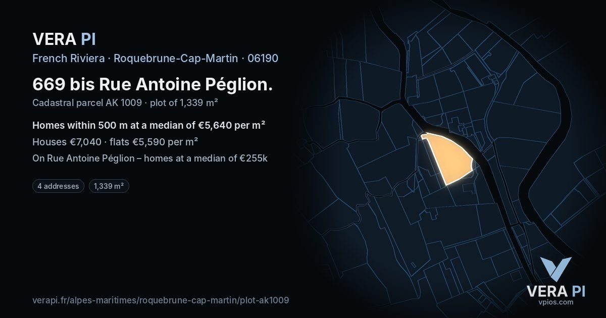 669 bis Rue Antoine Péglion, Roquebrune-Cap-Martin at night – the plot lit, the parcels around coloured by the prices near them