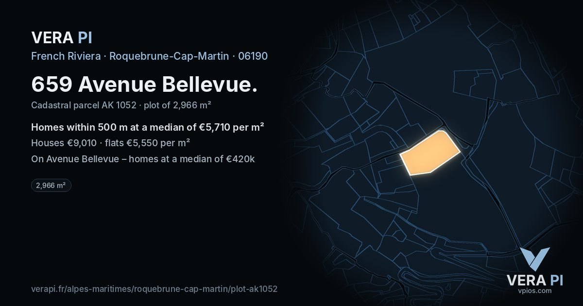 659 Avenue Bellevue, Roquebrune-Cap-Martin at night – the plot lit, the parcels around coloured by the prices near them