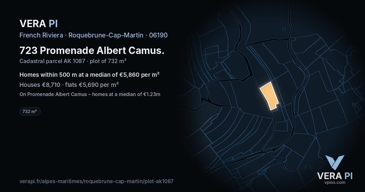 723 Promenade Albert Camus, Roquebrune-Cap-Martin at night – the plot lit, the parcels around coloured by the prices near them