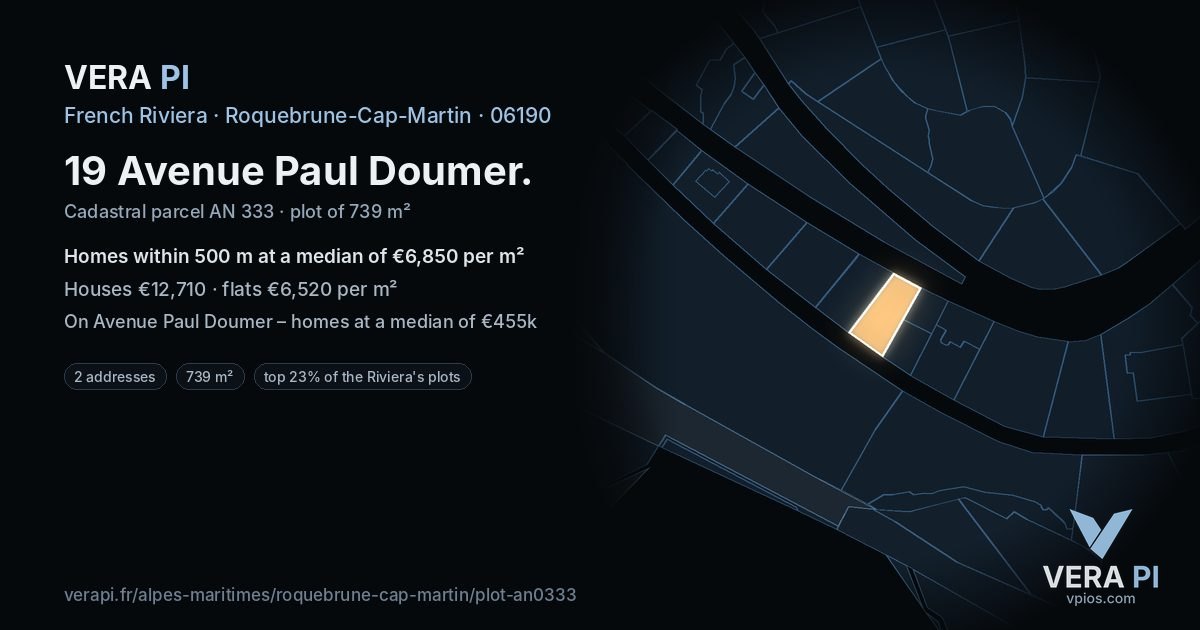 19 Avenue Paul Doumer, Roquebrune-Cap-Martin at night – the plot lit, the parcels around coloured by the prices near them