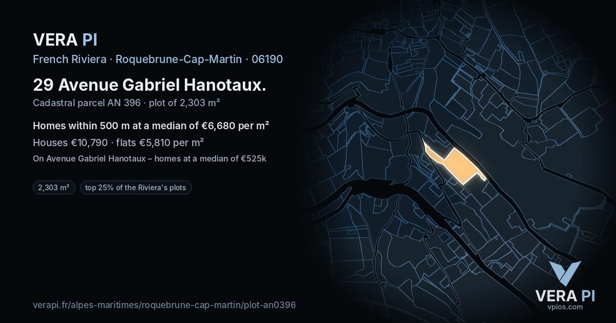 29 Avenue Gabriel Hanotaux, Roquebrune-Cap-Martin at night – the plot lit, the parcels around coloured by the prices near them