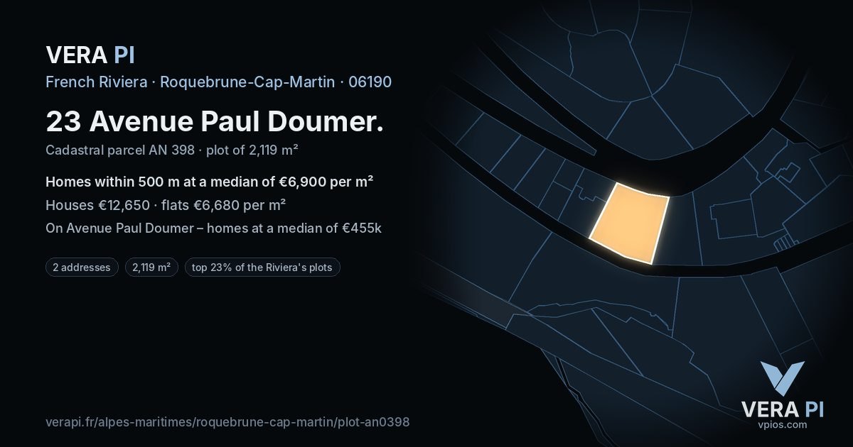 23 Avenue Paul Doumer, Roquebrune-Cap-Martin at night – the plot lit, the parcels around coloured by the prices near them