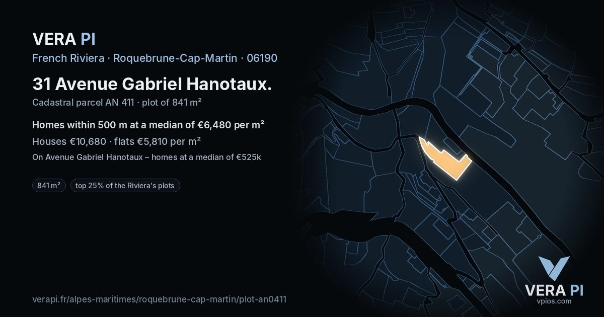 31 Avenue Gabriel Hanotaux, Roquebrune-Cap-Martin at night – the plot lit, the parcels around coloured by the prices near them