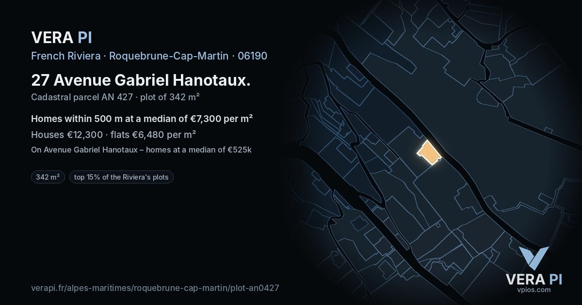 27 Avenue Gabriel Hanotaux, Roquebrune-Cap-Martin at night – the plot lit, the parcels around coloured by the prices near them