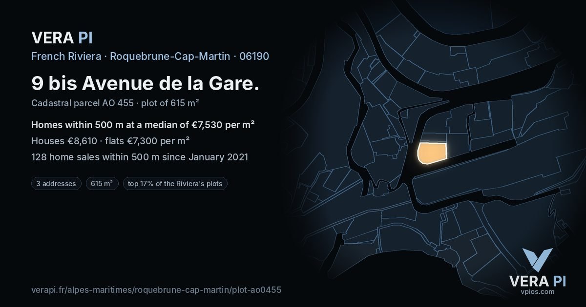 9 bis Avenue de la Gare, Roquebrune-Cap-Martin at night – the plot lit, the parcels around coloured by the prices near them