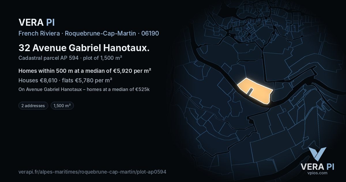 32 Avenue Gabriel Hanotaux, Roquebrune-Cap-Martin at night – the plot lit, the parcels around coloured by the prices near them
