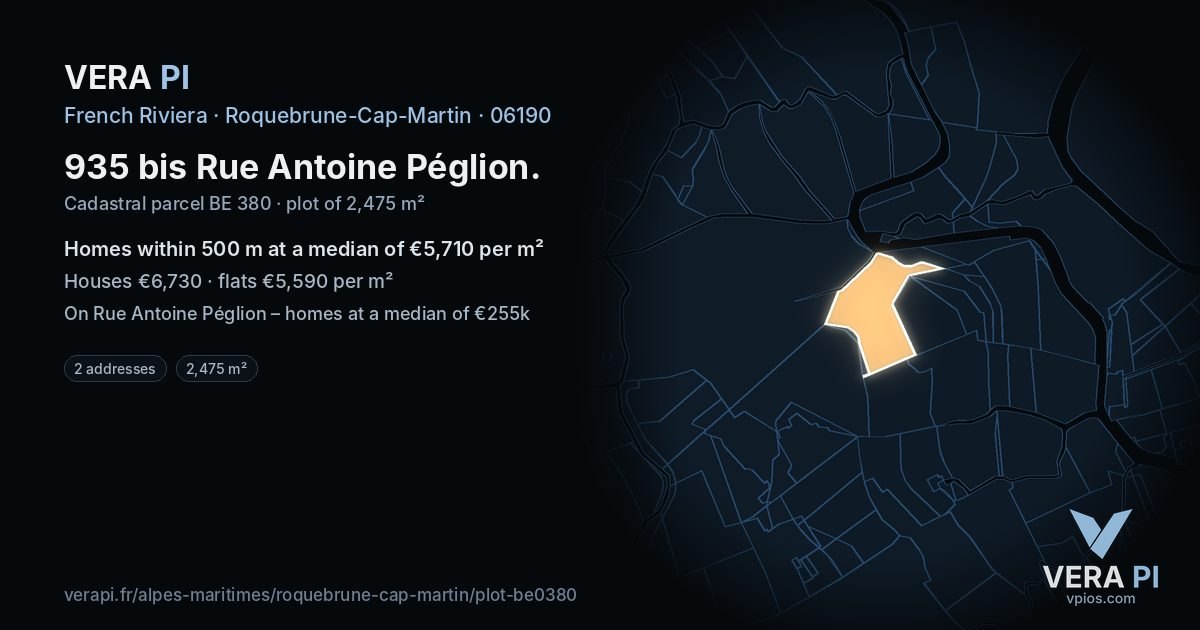935 bis Rue Antoine Péglion, Roquebrune-Cap-Martin at night – the plot lit, the parcels around coloured by the prices near them