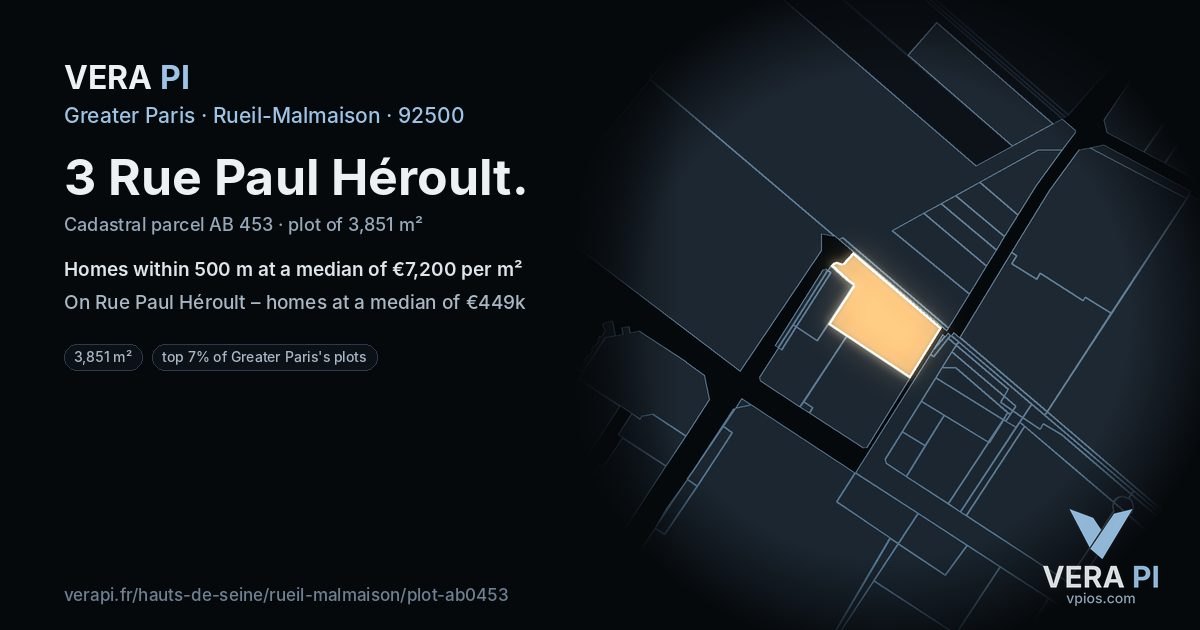 3 Rue Paul Héroult, Rueil-Malmaison at night – the plot lit, the parcels around coloured by the prices near them
