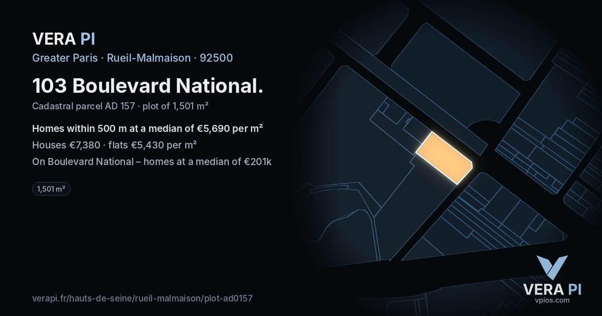103 Boulevard National, Rueil-Malmaison at night – the plot lit, the parcels around coloured by the prices near them