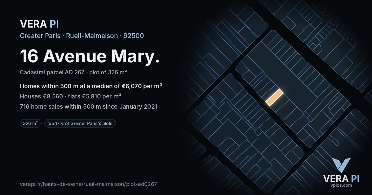 16 Avenue Mary, Rueil-Malmaison at night – the plot lit, the parcels around coloured by the prices near them
