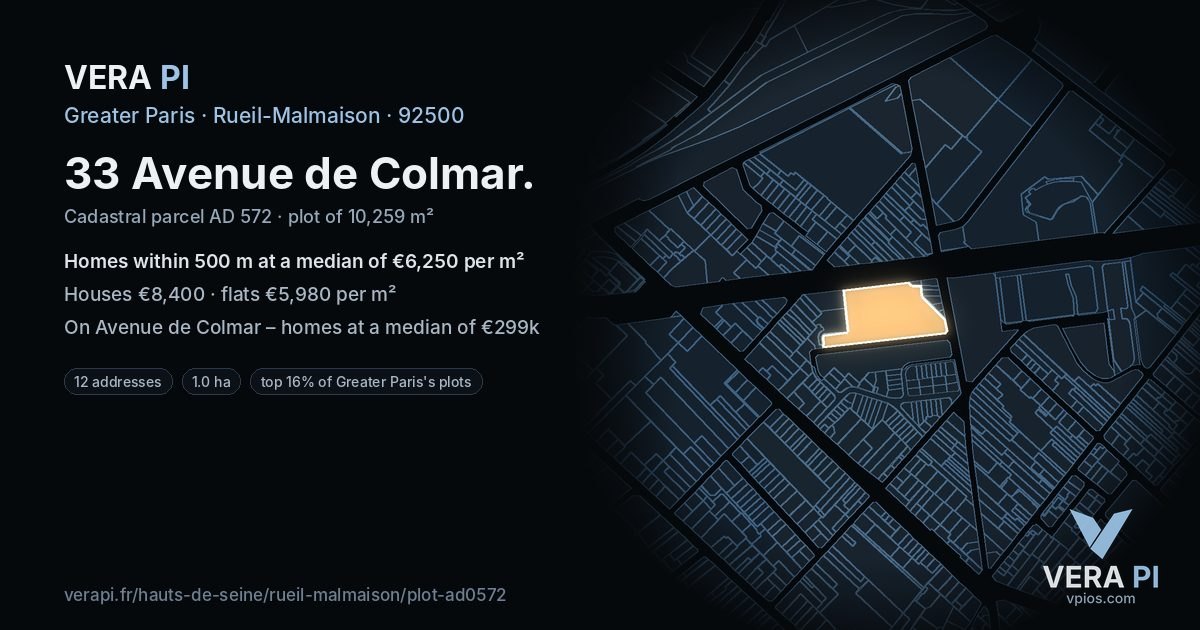 33 Avenue de Colmar, Rueil-Malmaison at night – the plot lit, the parcels around coloured by the prices near them