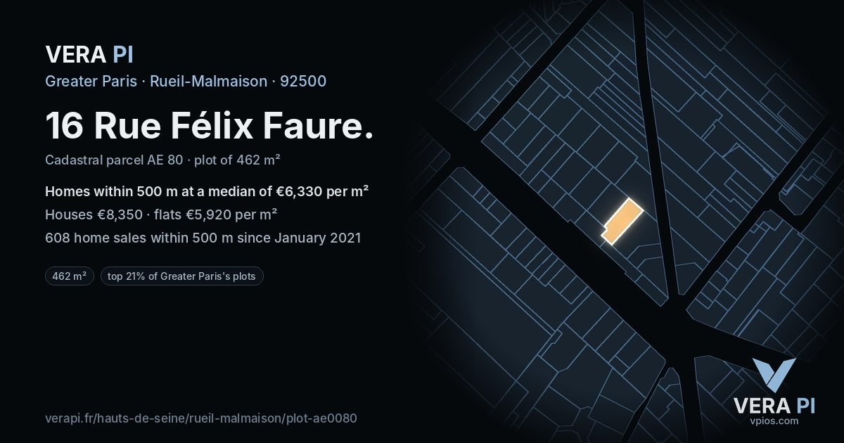 16 Rue Félix Faure, Rueil-Malmaison at night – the plot lit, the parcels around coloured by the prices near them