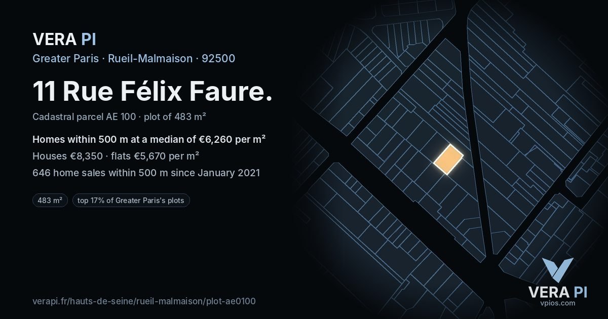 11 Rue Félix Faure, Rueil-Malmaison at night – the plot lit, the parcels around coloured by the prices near them