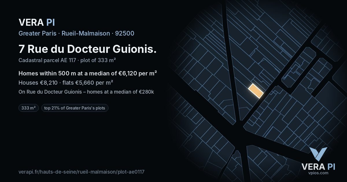 7 Rue du Docteur Guionis, Rueil-Malmaison at night – the plot lit, the parcels around coloured by the prices near them