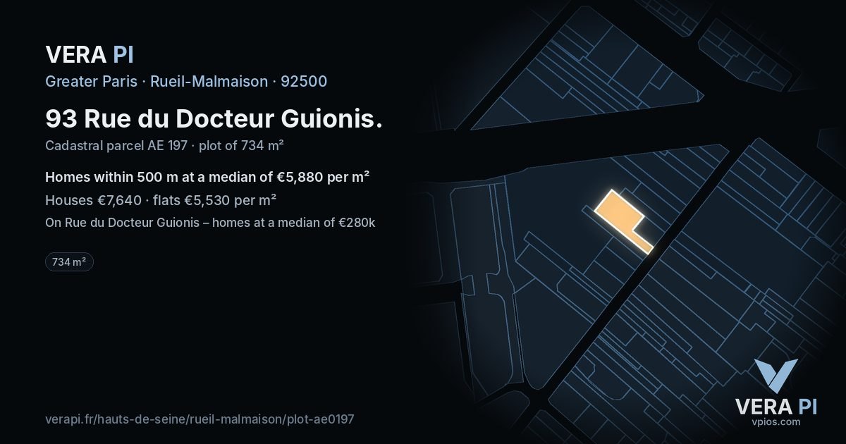 93 Rue du Docteur Guionis, Rueil-Malmaison at night – the plot lit, the parcels around coloured by the prices near them