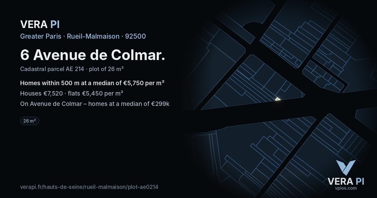 6 Avenue de Colmar, Rueil-Malmaison at night – the plot lit, the parcels around coloured by the prices near them