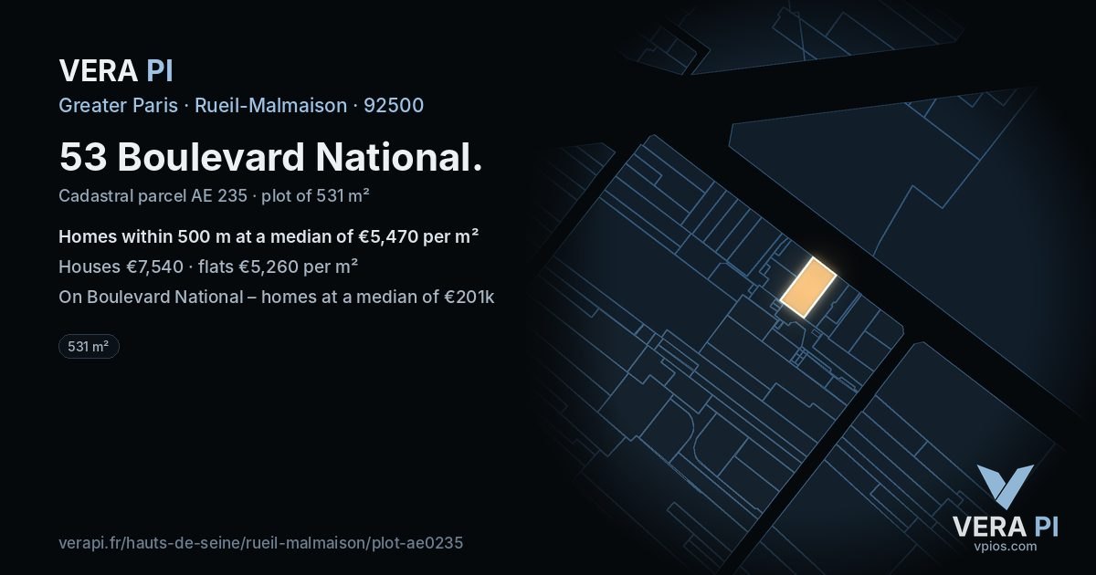 53 Boulevard National, Rueil-Malmaison at night – the plot lit, the parcels around coloured by the prices near them