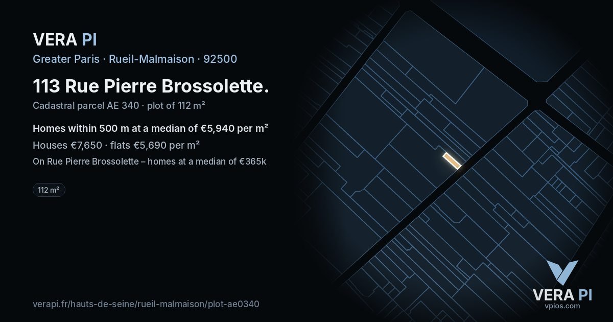 113 Rue Pierre Brossolette, Rueil-Malmaison at night – the plot lit, the parcels around coloured by the prices near them