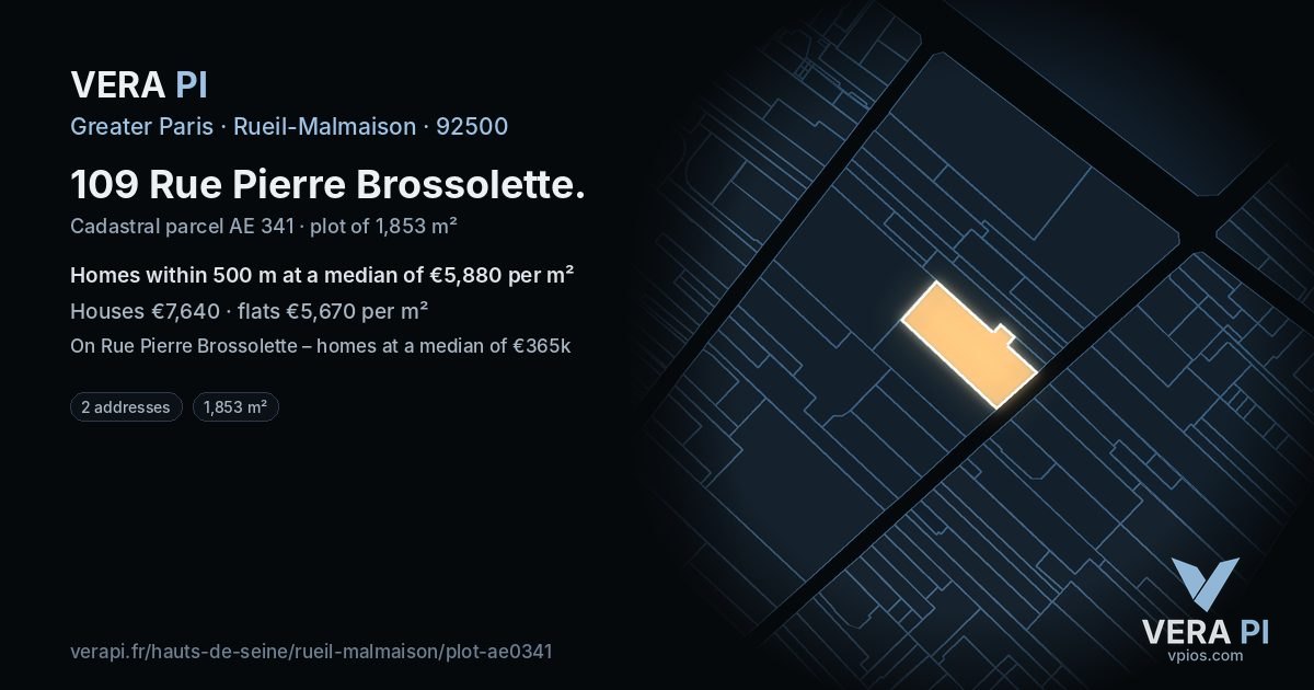 109 Rue Pierre Brossolette, Rueil-Malmaison at night – the plot lit, the parcels around coloured by the prices near them