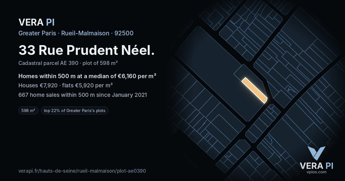 33 Rue Prudent Néel, Rueil-Malmaison at night – the plot lit, the parcels around coloured by the prices near them