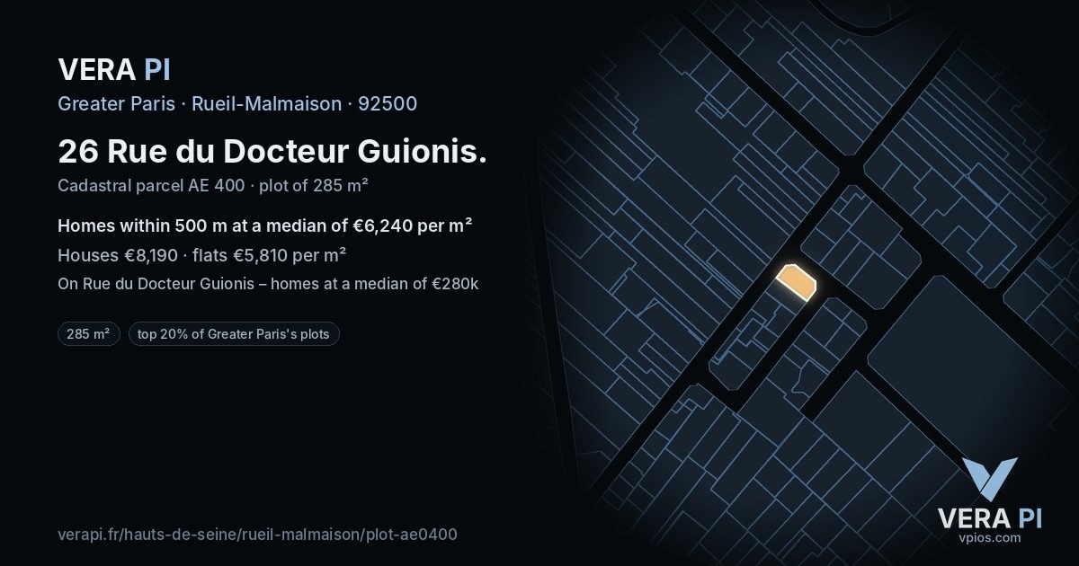 26 Rue du Docteur Guionis, Rueil-Malmaison at night – the plot lit, the parcels around coloured by the prices near them