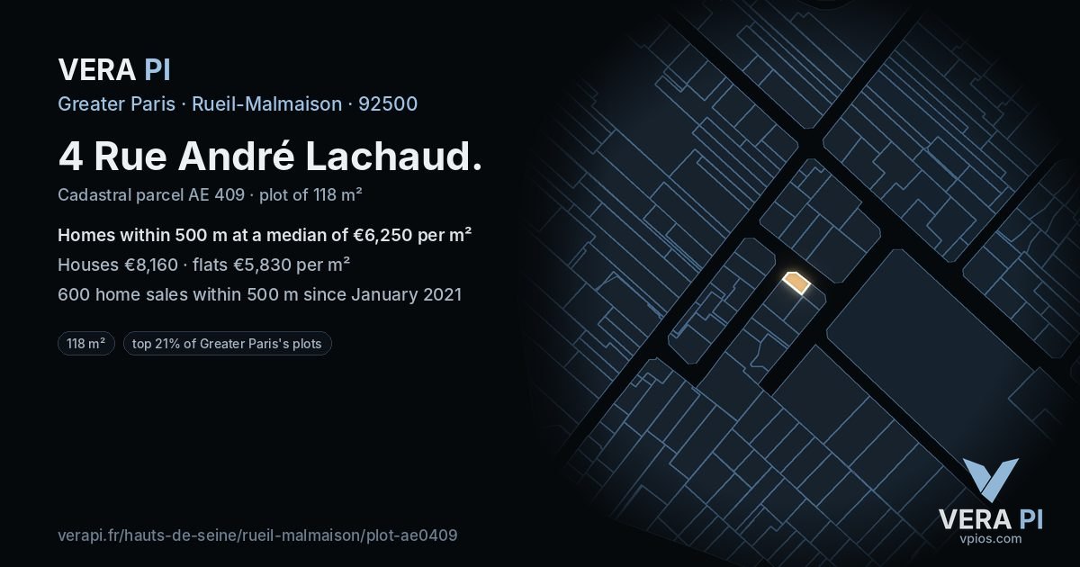 4 Rue André Lachaud, Rueil-Malmaison at night – the plot lit, the parcels around coloured by the prices near them
