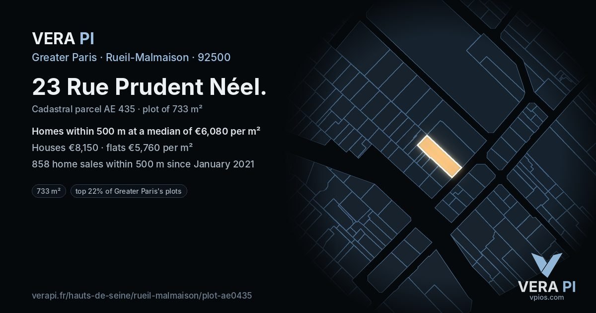 23 Rue Prudent Néel, Rueil-Malmaison at night – the plot lit, the parcels around coloured by the prices near them
