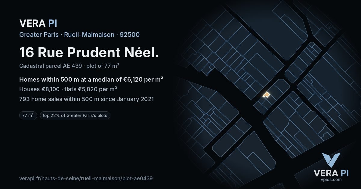 16 Rue Prudent Néel, Rueil-Malmaison at night – the plot lit, the parcels around coloured by the prices near them