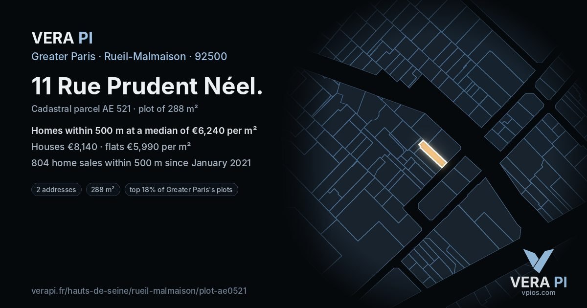 11 Rue Prudent Néel, Rueil-Malmaison at night – the plot lit, the parcels around coloured by the prices near them