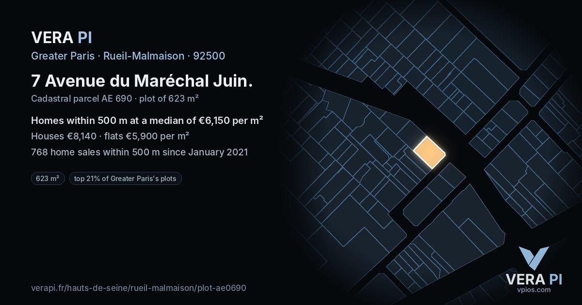 7 Avenue du Maréchal Juin, Rueil-Malmaison at night – the plot lit, the parcels around coloured by the prices near them